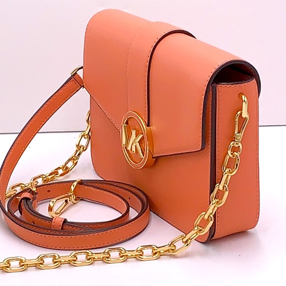 MICHAEL KORS CARMEN MEDIUM CONVERTIBLE SHOULDER BAG SHERBERT COLOR - Picture 9 of 16